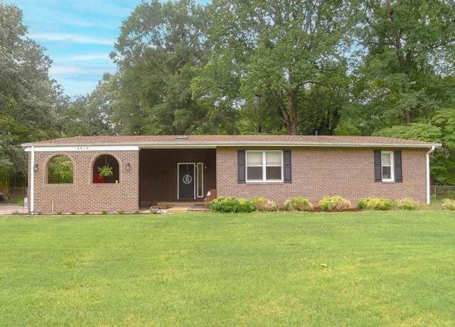 Property at 4015 Clyde Ln, White Plains, MD 20695, 3 beds, 2 baths