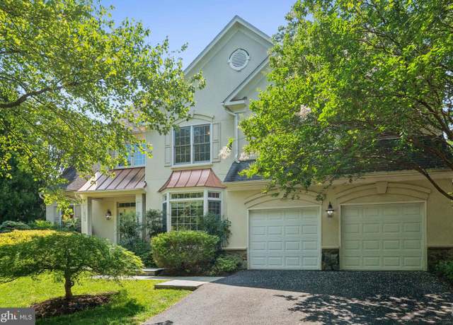 Property at 10900 Bells Ridge Dr, Potomac, MD 20854, 5 beds, 4.5 baths