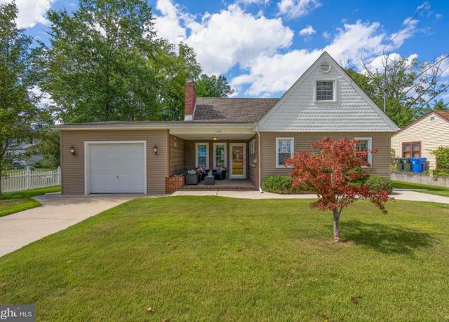 Property at 160 E Cumberland Ave, Sewell, NJ 08080, 3 beds, 2 baths