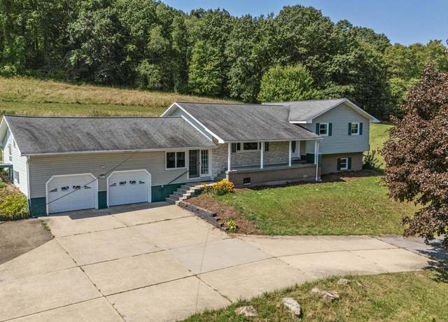 Property at 1071 Hartman Rd, Clarion, PA 16214, 3 beds, 2 baths