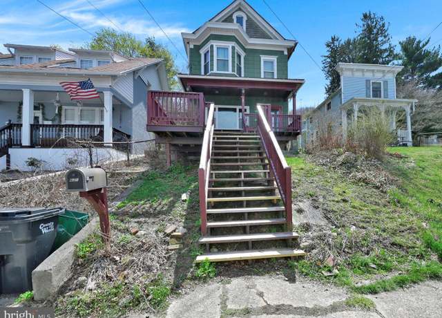 Property at 621 Schuylkill Ave, Pottsville, PA 17901, 3 beds, 1 bath