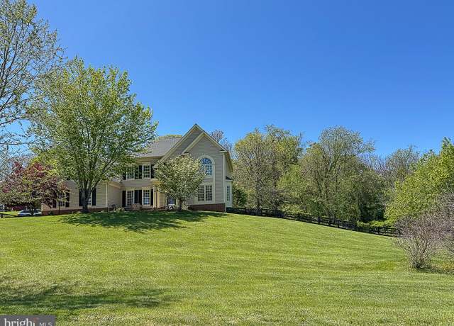 Property at 12773 Beebe Ct, Lovettsville, VA 20180, 6 beds, 5 baths