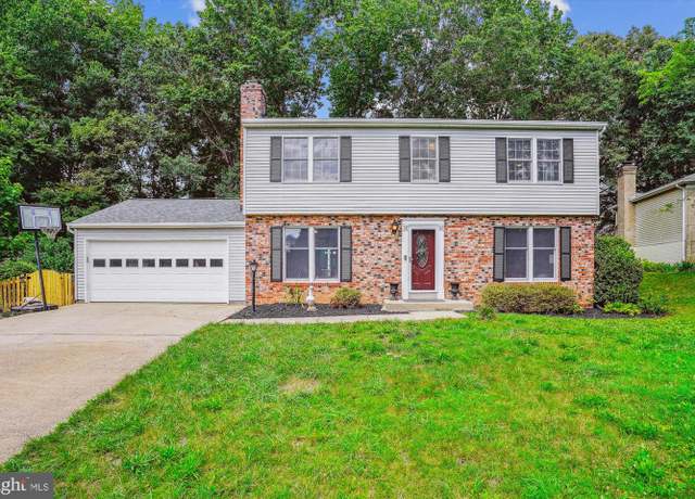Property at 3864 Oriole Ct, Dumfries, VA 22025, 4 beds, 2.5 baths