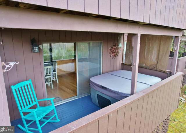 Property at 248-10A The Hl, Basye, VA 22810, 2 beds, 2 baths