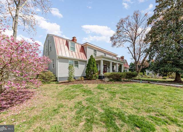 Property at 30 Steeplechase Rd, Fredericksburg, VA 22405, 5 beds, 4.5 baths