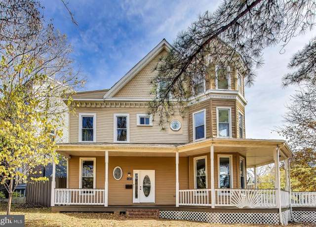 Property at 4301 Kansas Ave NW, Washington, DC 20011, 9 beds, 4.5 baths
