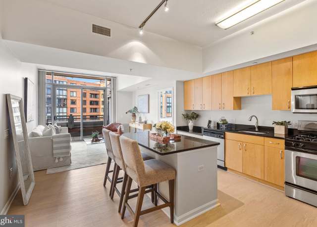 Property at 440 L St NW #1104, Washington, DC 20001, 2 beds, 2 baths