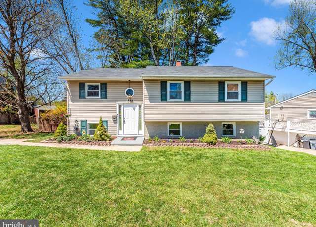 Property at 338 Stonecastle Ave, Reisterstown, MD 21136, 5 beds, 2 baths