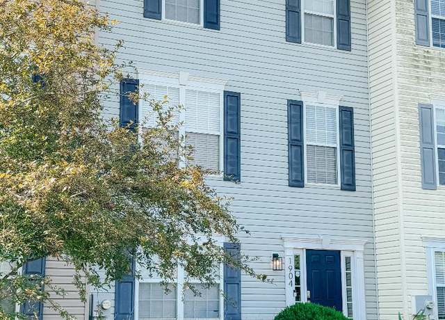 Property at 1904 Blue Heron Dr, Denton, MD 21629, 4 beds, 3.5 baths