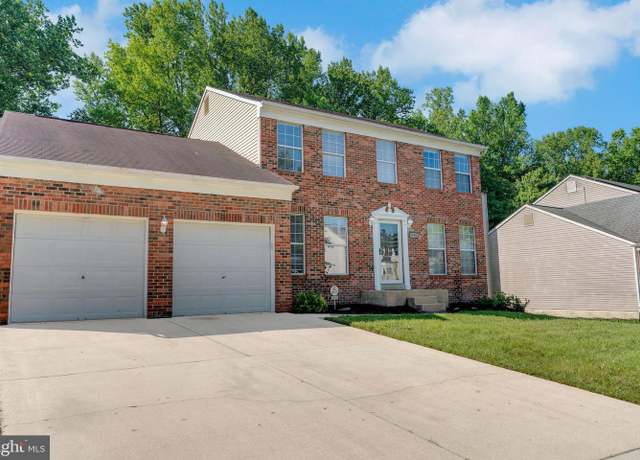 Property at 9802 Fox Run Dr, Clinton, MD 20735, 4 beds, 3.5 baths