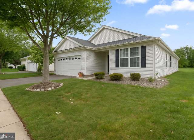 Property at 64 Mirage Blvd, Barnegat, NJ 08005, 2 beds, 2 baths