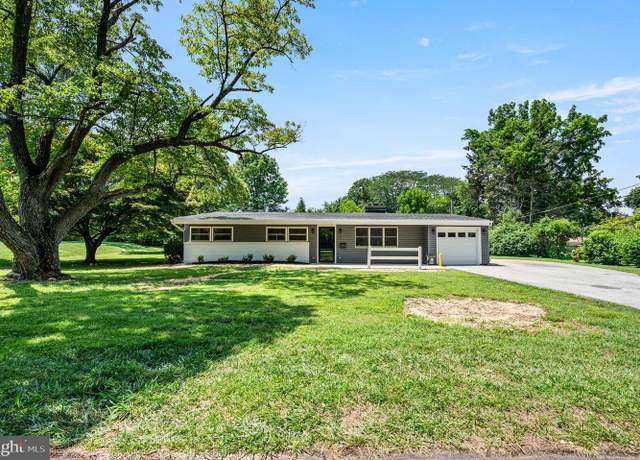Property at 436 Willow Way, West Chester, PA 19380, 3 beds, 1.5 baths