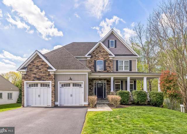 Property at 602 Rose Hill Rd, Broomall, PA 19008, 4 beds, 3 baths