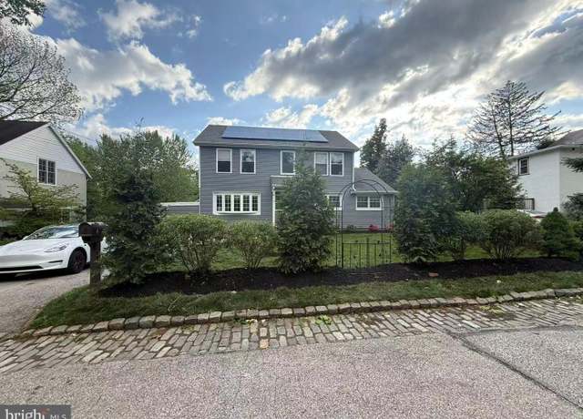 Property at 622 Walnut Ln, Haverford, PA 19041, 5 beds, 2.5 baths