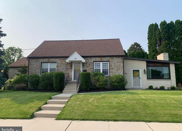 Property at 633 E Guilford St, Lebanon, PA 17046, 3 beds, 1.5 baths