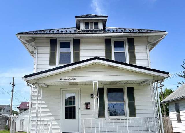 Property at 502 S Wayne St, Lewistown, PA 17044, 3 beds, 1 bath