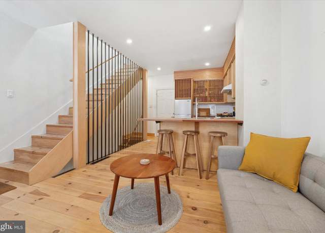Property at 158 W Palmer St, Philadelphia, PA 19122, 2 beds, 1 bath
