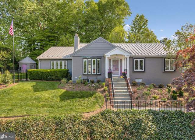 Property at 5018 36th St N, Arlington, VA 22207, 4 beds, 3 baths
