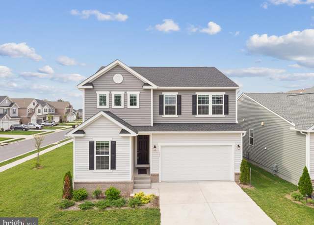 Property at 106 Poe Dr, Winchester, VA 22602, 4 beds, 3 baths