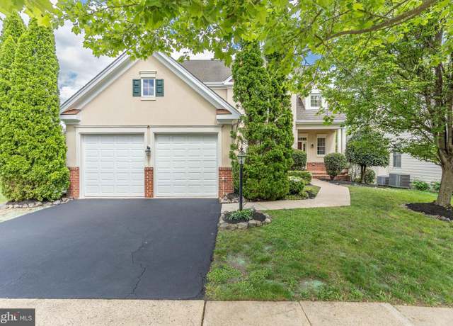 Property at 19182 Chartier Dr, Leesburg, VA 20176, 4 beds, 3.5 baths