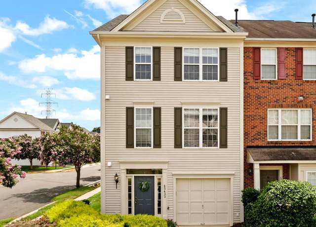 Property at 45433 Clarkes Crossing Sq, Sterling, VA 20164, 3 beds, 2.5 baths