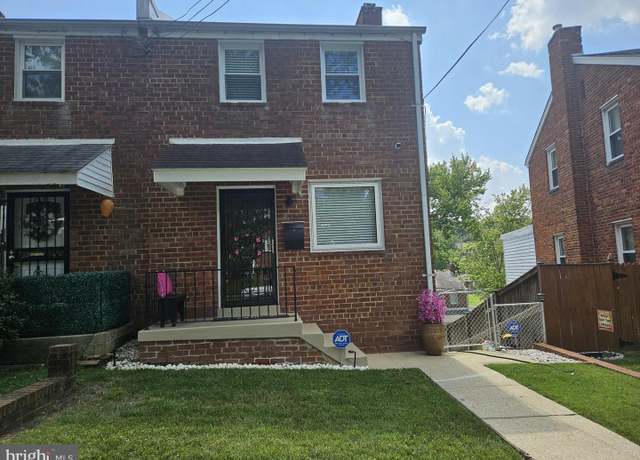 Property at 707 Hilltop Ter SE, Washington, DC 20019, 2 beds, 2 baths