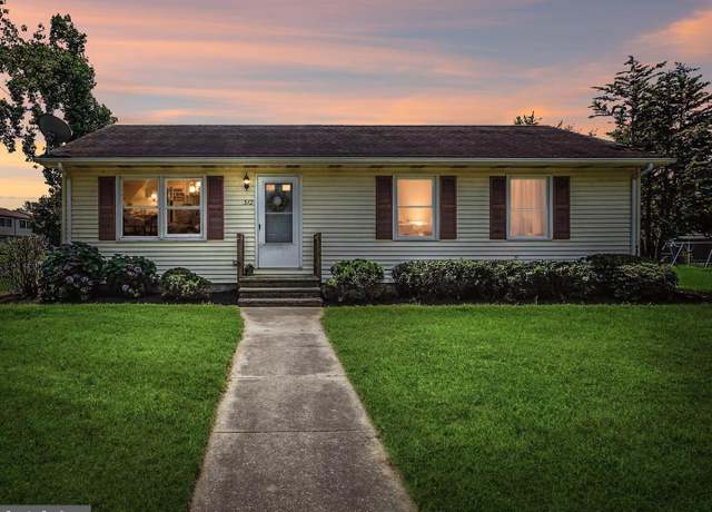 Property at 312 Fountain Ave, Denton, MD 21629, 3 beds, 1.5 baths