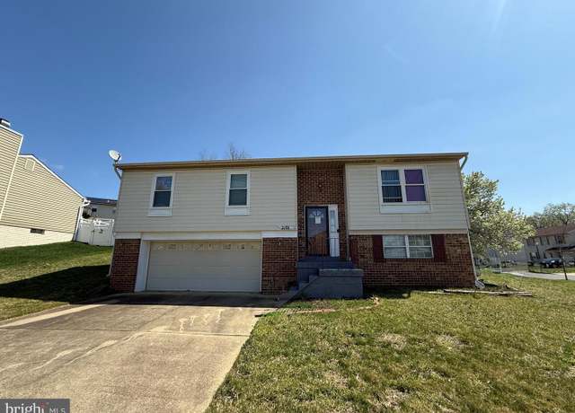 Property at 2101 Norlinda Ave, Oxon Hill, MD 20745, 4 beds, 2 baths