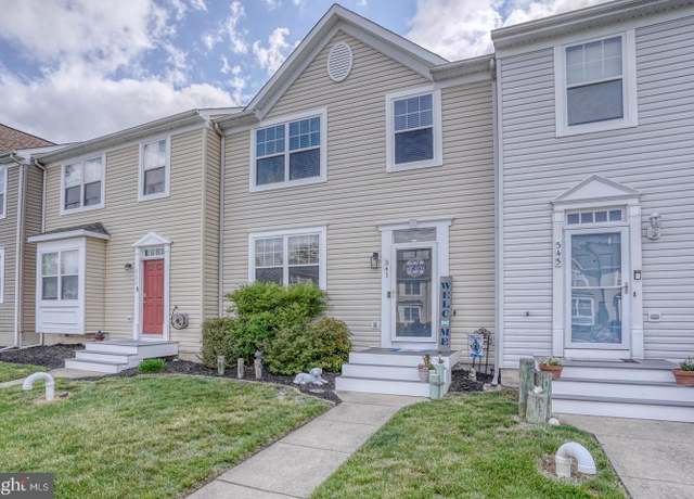 Property at 341 Creekside Commons Ct, Stevensville, MD 21666, 2 beds, 2.5 baths
