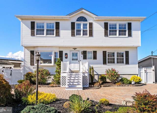 Property at 8 Mary Alice Rd, Manahawkin, NJ 08050, 4 beds, 2.5 baths