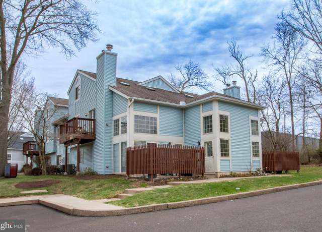 Property at 534 Patrick Pl, Chalfont, PA 18914, 2 beds, 2 baths