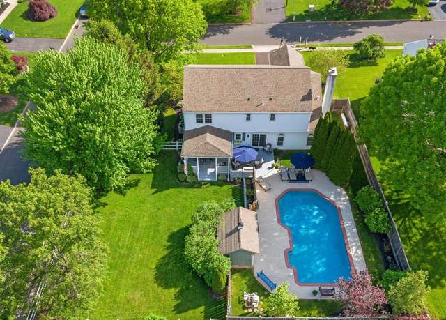 Property at 3970 Sherwood Ln, Doylestown, PA 18902, 4 beds, 2.5 baths
