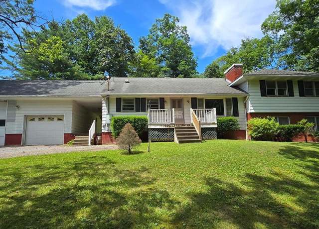 Property at 1967 Pleasant Valley Rd, Cogan Station, PA 17728, 4 beds, 3 baths