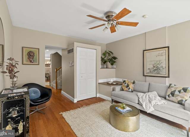 Property at 1012 N Leithgow St, Philadelphia, PA 19123, 3 beds, 2 baths