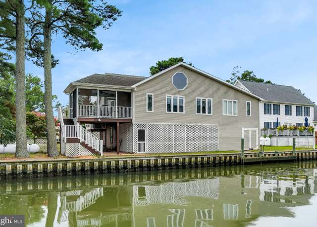 Property at 5073 Twilley Dr, Chincoteague Island, VA 23336, 3 beds, 2.5 baths
