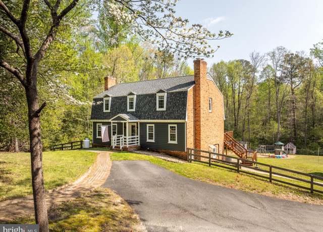 Property at 12665 Petersburg St, Chester, VA 23831, 5 beds, 3.5 baths