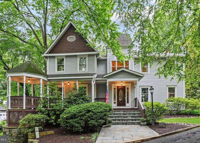 Property at 307 Shadow Walk, Falls Church, VA 22046, 6 beds, 3.5 baths