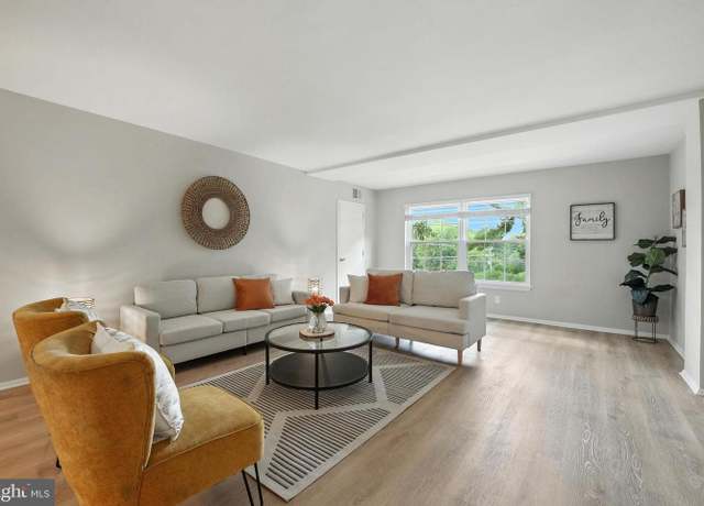 Property at 7600 Tremayne Pl #311, Mclean, VA 22102, 2 beds, 2 baths