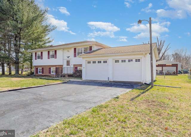 Property at 12070 Allen Ave, King George, VA 22485, 4 beds, 3 baths
