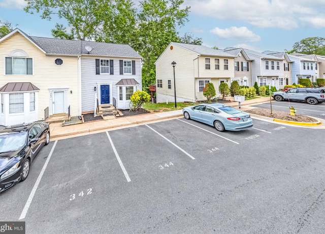 Property at 344 Moseby Ct, Manassas Park, VA 20111, 4 beds, 3.5 baths