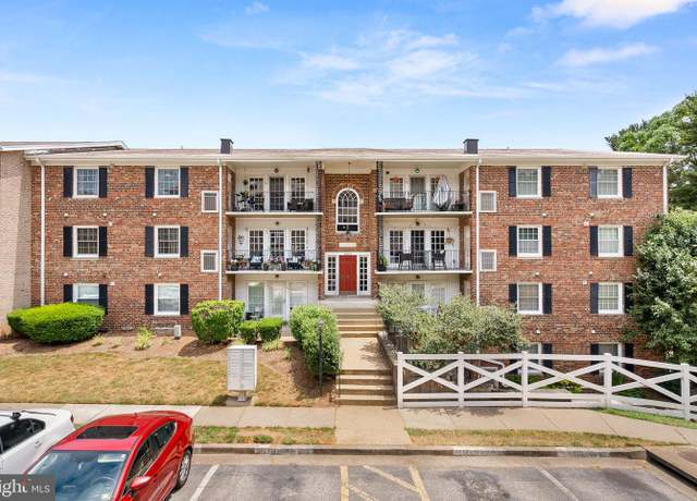 Property at 12717 Gordon Blvd #124, Woodbridge, VA 22192, 2 beds, 1.5 baths