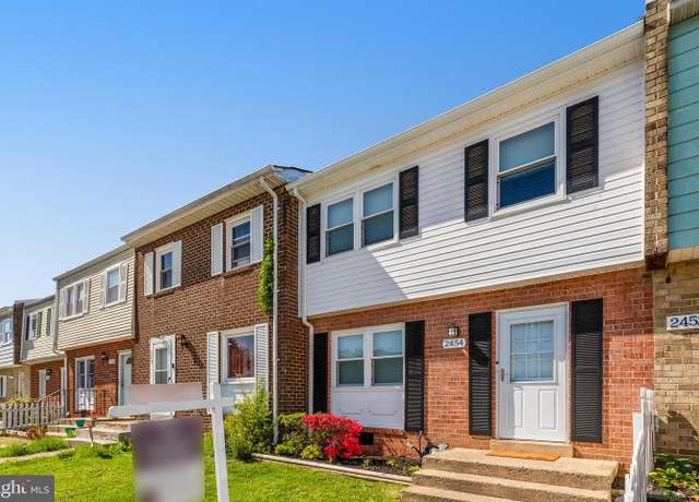Property at 2454 Kilpatrick Pl, Dumfries, VA 22026, 3 beds, 2.5 baths
