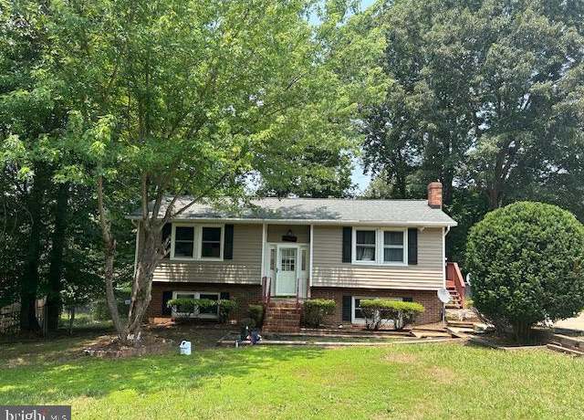 Property at 6035 Loriella Park Dr, Fredericksburg, VA 22407, 4 beds, 2 baths