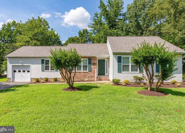 Property at 5705 Cascade Dr, Fredericksburg, VA 22407, 3 beds, 2 baths