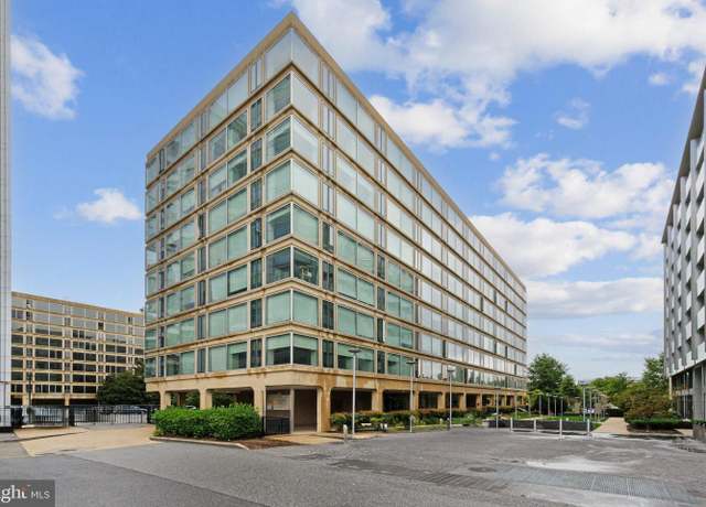 Property at 1101 3rd St SW #706, Washington, DC 20024, 1 bed, 1 bath