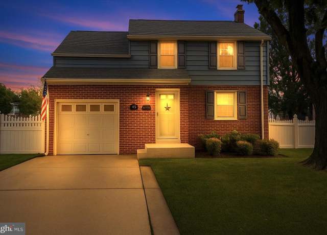 Property at 215 Lyndhurst Ave, Wilmington, DE 19803, 3 beds, 1.5 baths