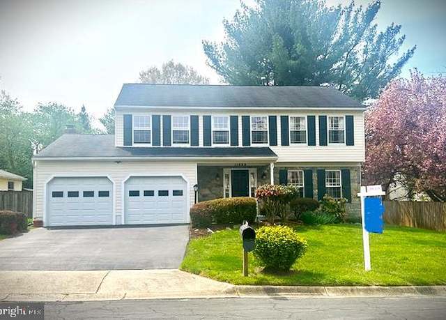 Property at 11628 Paramus Dr, North Potomac, MD 20878, 5 beds, 3.5 baths