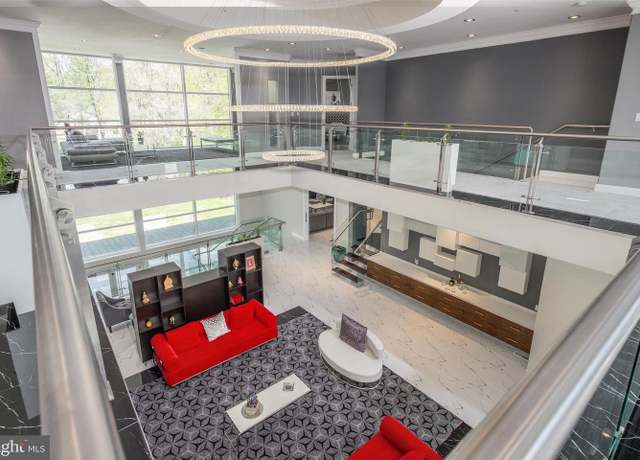 Property at 10405 Boswell Ln, Potomac, MD 20854, 6 beds, 8 baths