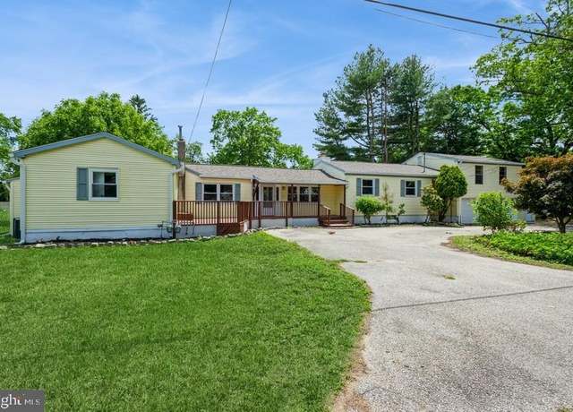 Property at 2336 Auburn Ave, Atco, NJ 08004, 3 beds, 2.5 baths