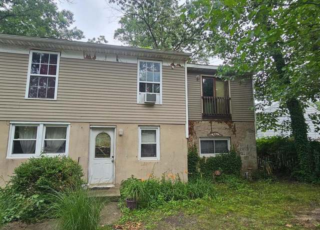 Property at 1458 12th Ave, Williamstown, NJ 08094, 4 beds, 1 bath